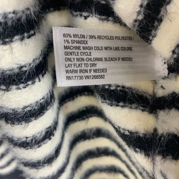 Ava & Viv Sweater Stripe Black Fuzzy VNeck Pullover Tunic NWT - Picture 7 of 10